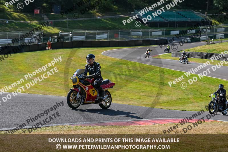 cadwell park;cadwell park photographs;cadwell trackday photographs;enduro digital images;event digital images;eventdigitalimages;peter wileman photography;racing digital images;trackday digital images;trackday photos
